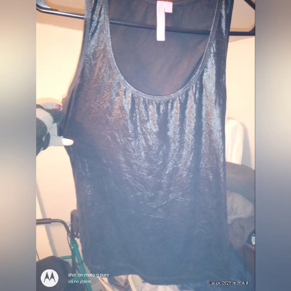 shiny wet look black scoop neck tank top Large - Picture 5 of 5